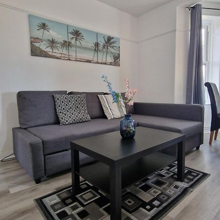 Comfortable 2 Bedrooms Flat In Oval Central London Exterior photo