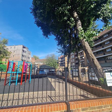 Comfortable 2 Bedrooms Flat In Oval Central London Exterior photo